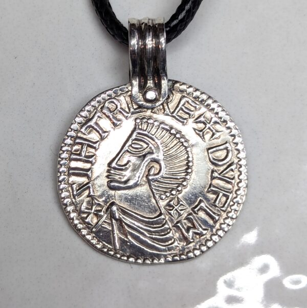 Sitric Silkbeard coin pendant