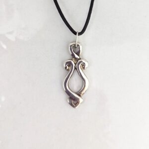 Knotwork woman pendant