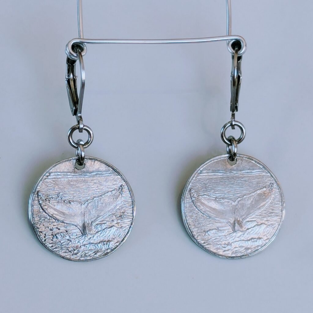 Whale tail (Photon) earrings
