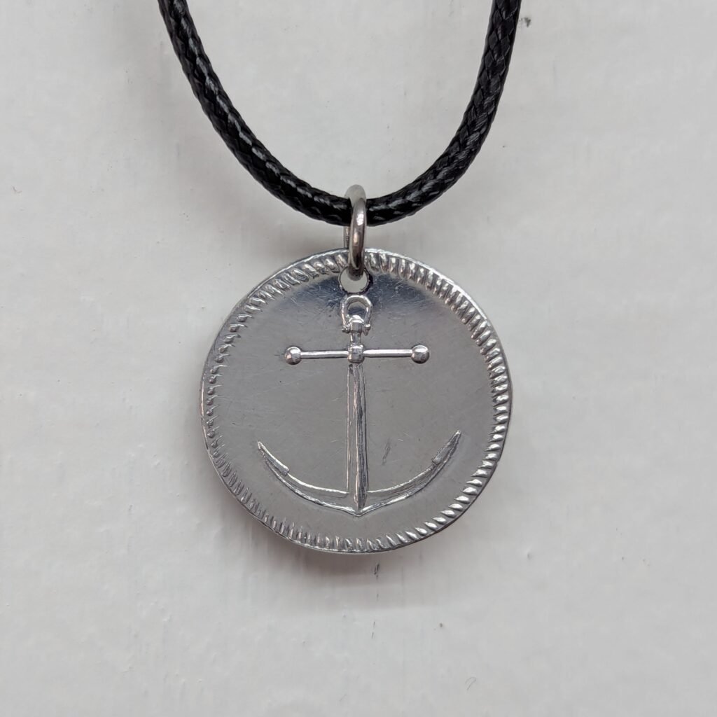 Anchor pendant