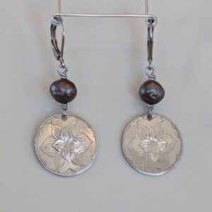 Bunchberry and freshwater pearl earrings